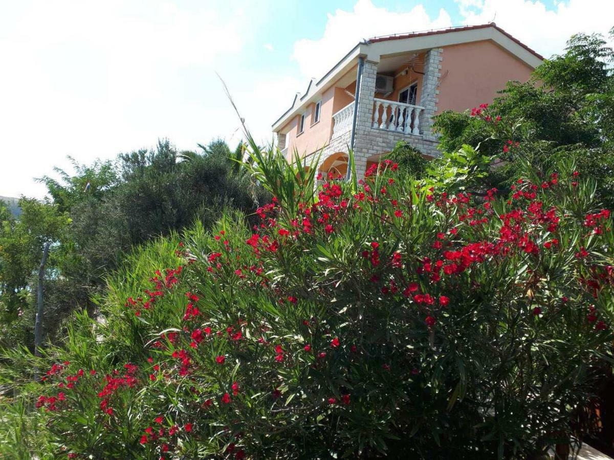 Apartments Horvat On Island Pag Vlašići Dış mekan fotoğraf