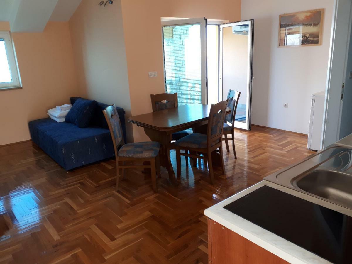 Apartments Horvat On Island Pag Vlašići Dış mekan fotoğraf